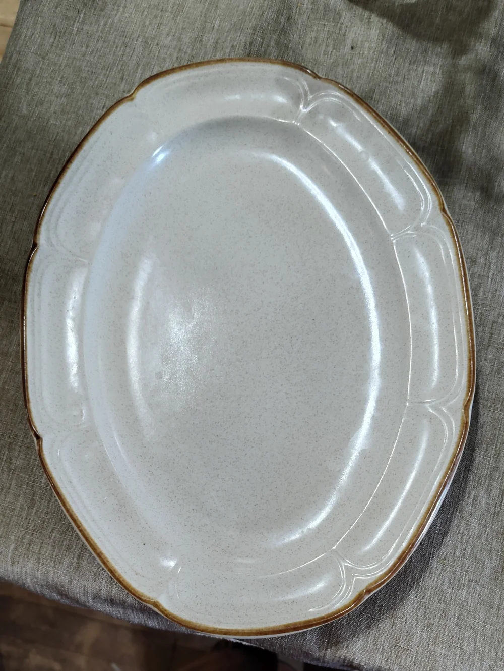 Baroque By Hearthside Neutral Speckle Stoneware Serving Platter with Brown Rim